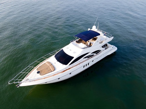 Yate azimut 55 pies